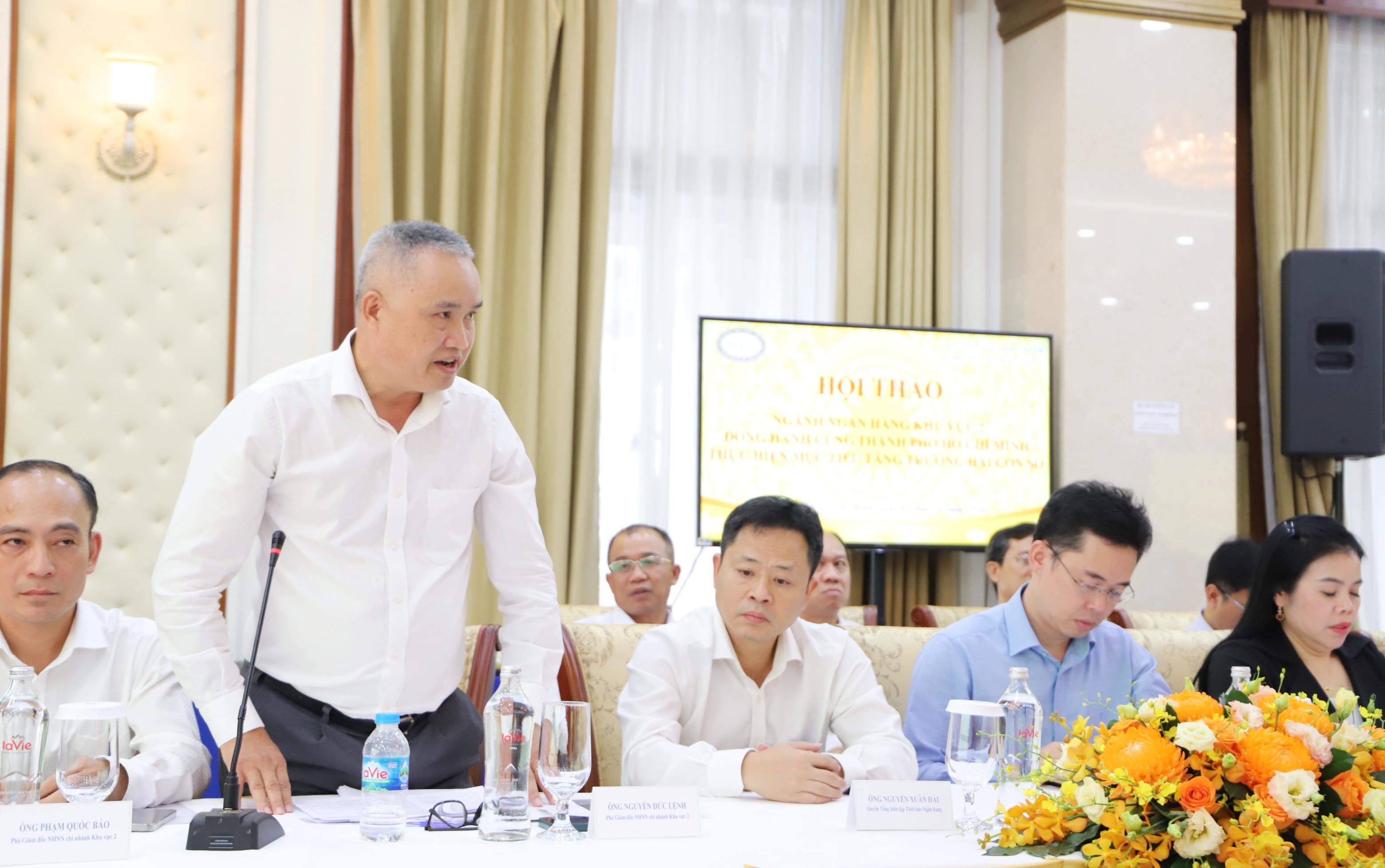 Ông Nguyễn Đức Lệnh - Phó giám đốc NHNN chi nhánh Khu vực 2 điều phối một phiên Hội thảo