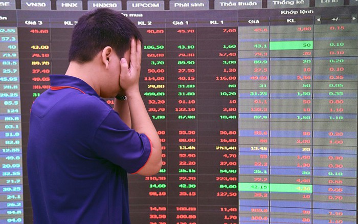 Chứng khoán ngày mai, 9-4: Khi nào đà giảm điểm của chứng khoán Việt mới dừng lại?
