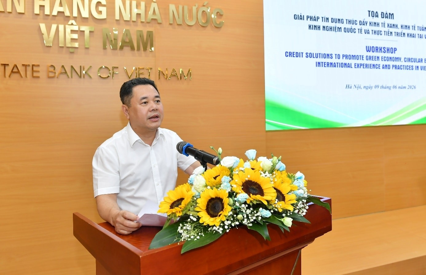 Phó Thống đốc Ngân hàng Nhà nước Nguyễn Ngọc Cảnh.jpg
