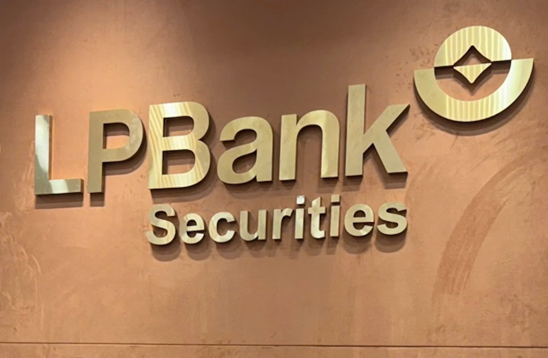 LPBS sắp thay thành viên HĐQT độc lập giữa thời điểm triển khai IPO nghìn tỷ đồng