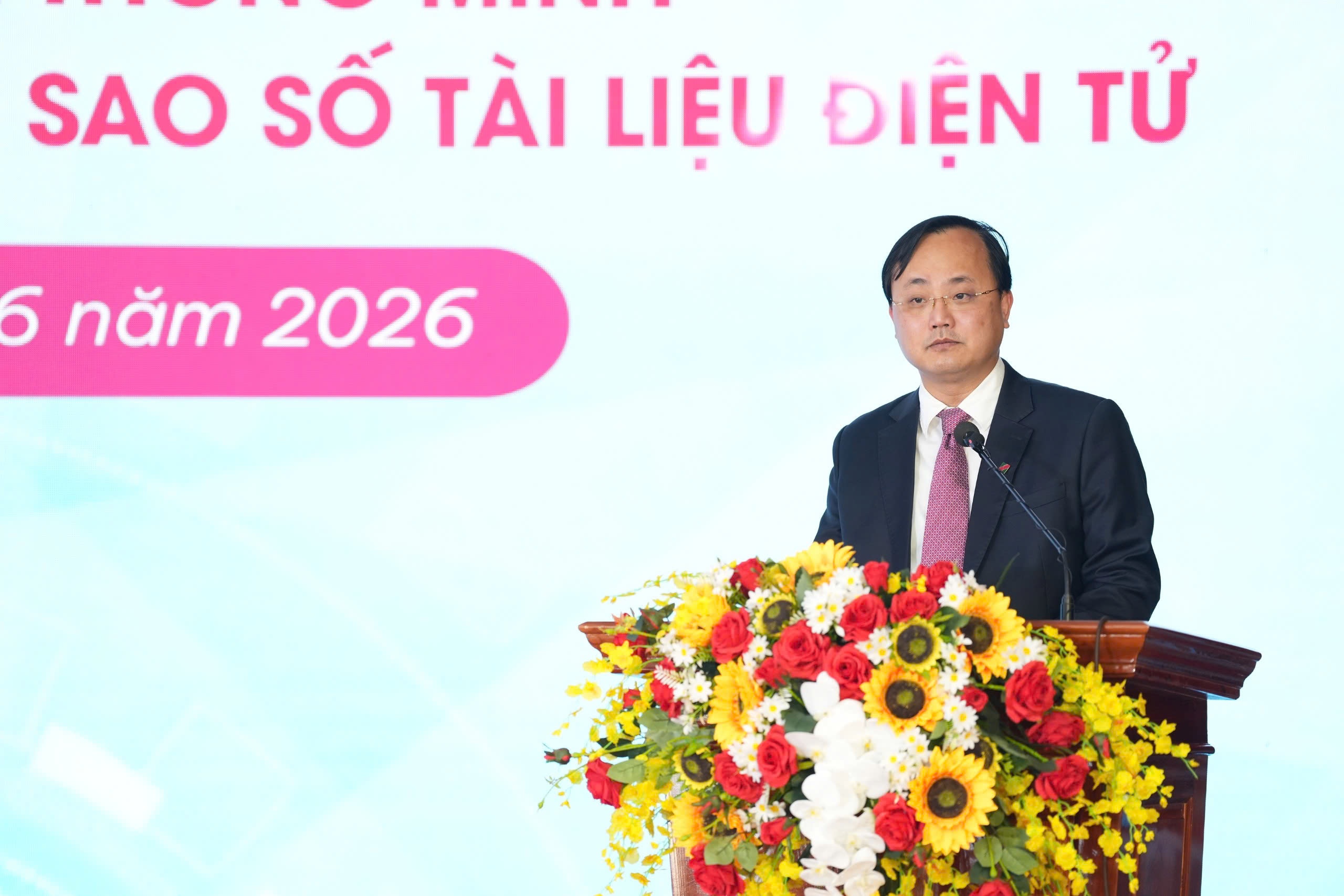 ông Tô Huy Vũ, Chủ tịch Hội đồng thành viên Agribank 