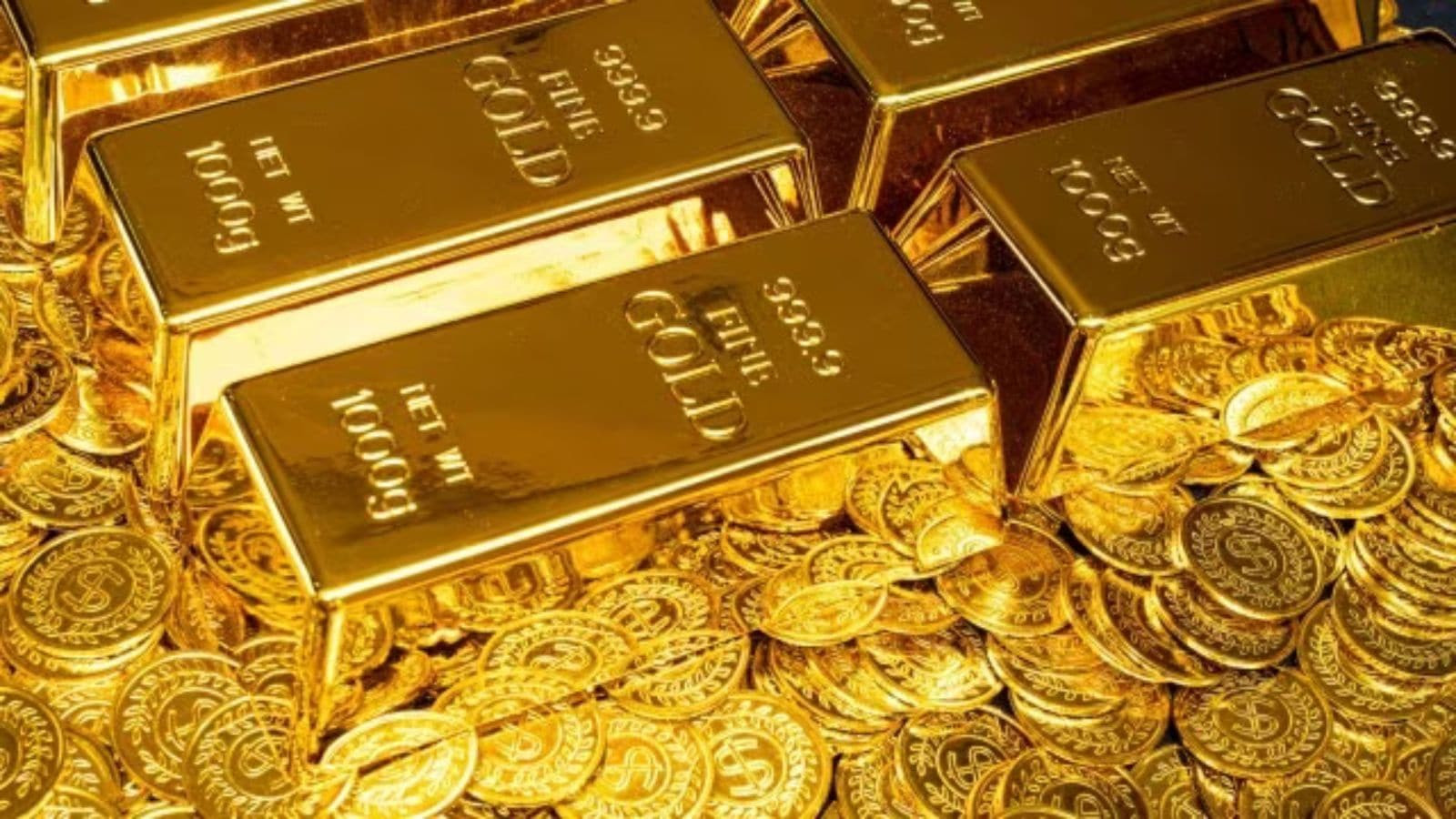 Giá vàng tăng dựng đứng sau khi Mỹ hủy kế hoạch không kích Iran