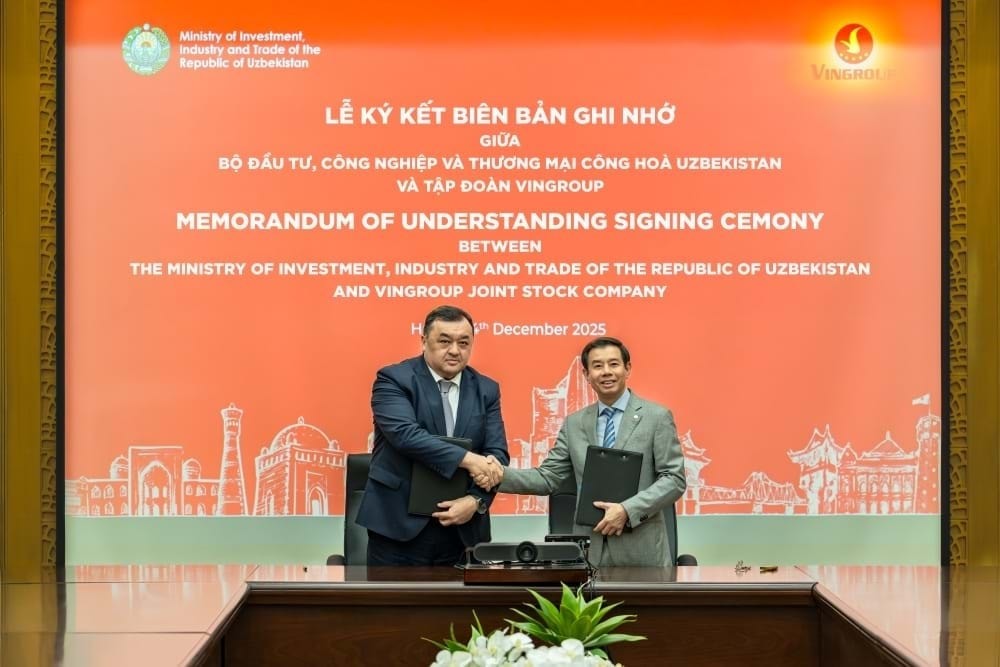 Vingroup ký kết tại Uzbekistan.jpg