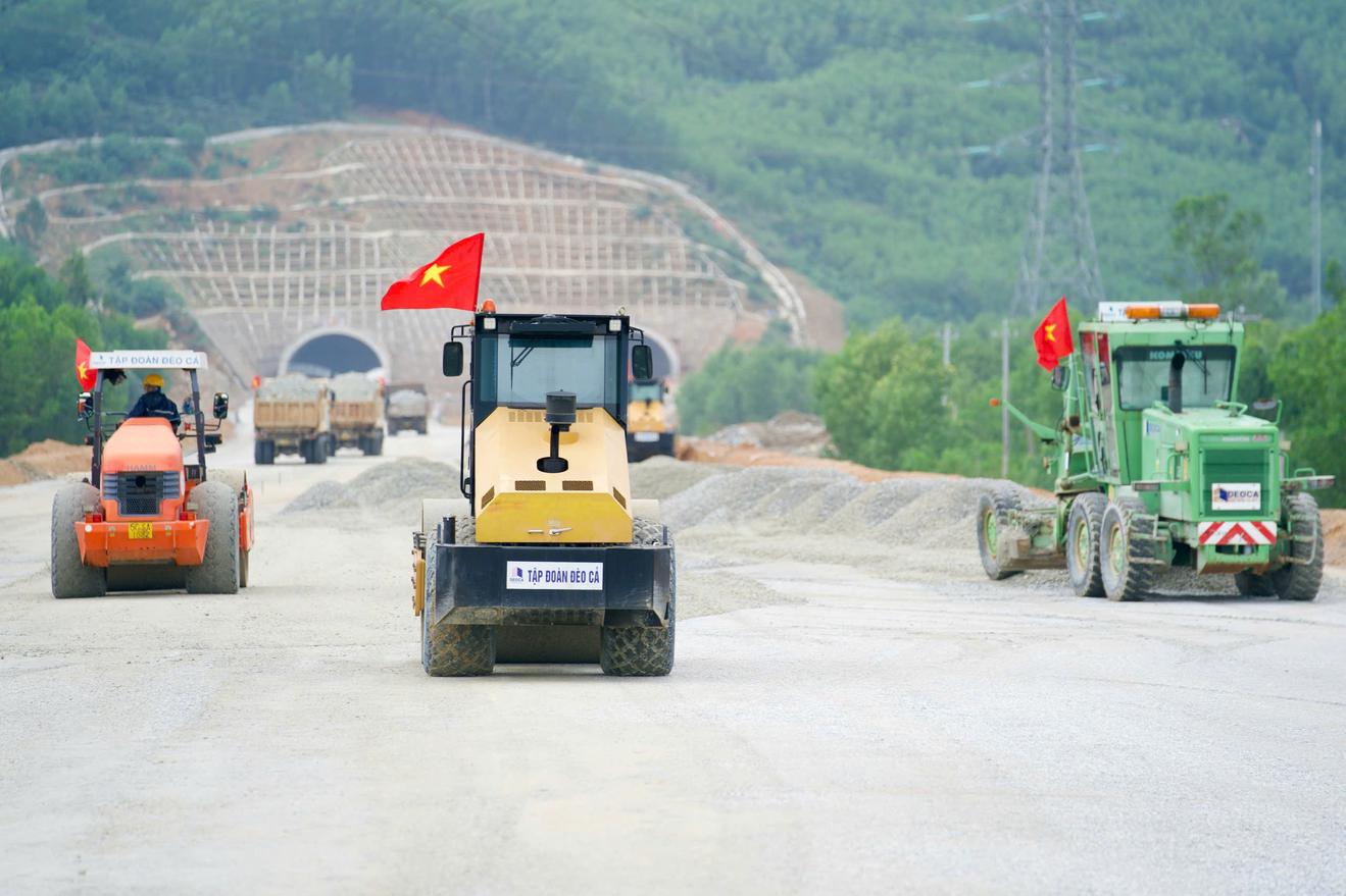 Cổ đông HHV sắp nhận cổ tức tỷ lệ 5% bằng cổ phiếu