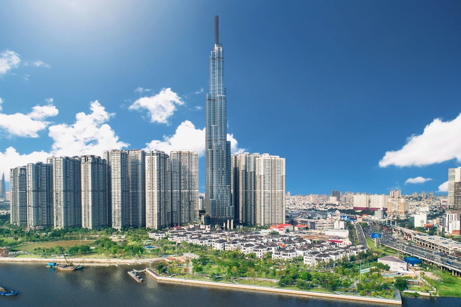 Vingroup tăng 11 bậc trong bảng xếp hạng của Fortune, vào Top 30 doanh nghiệp lớn nhất Đông Nam Á