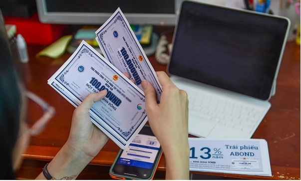Ngân hàng tăng tốc phát hành trái phiếu. Ảnh minh họa.jpg
