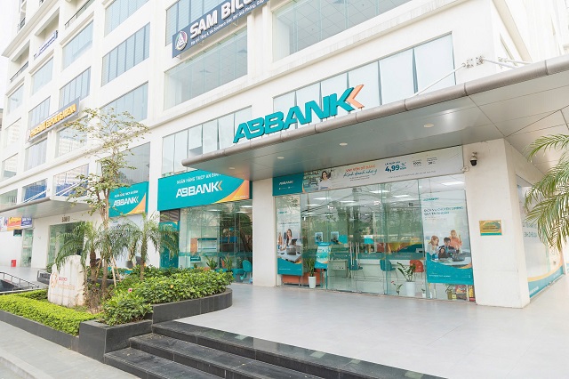 ABB báo lãi tăng 261%, sắp chia cổ tức 15% bằng cổ phiếu