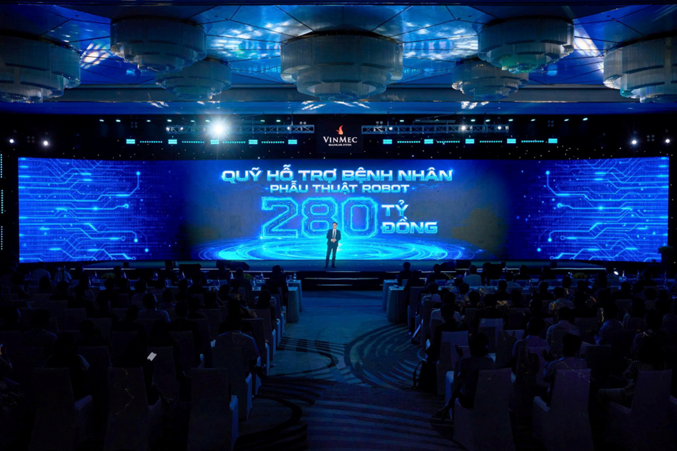 Vingroup chi 280 tỷ đồng lập Quỹ hỗ trợ, đưa phẫu thuật robot đến gần hơn với người Việt