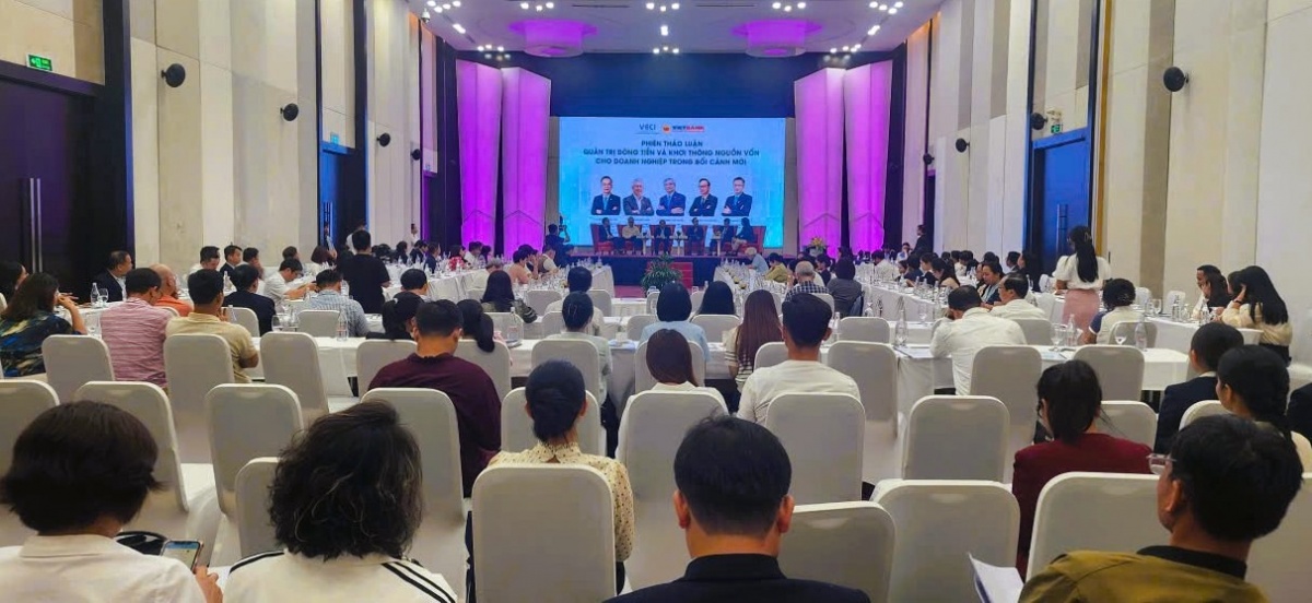 Hội thảo “Quản trị dòng tiền và khơi thông nguồn vốn cho doanh nghiệp trong bối cảnh mới”.