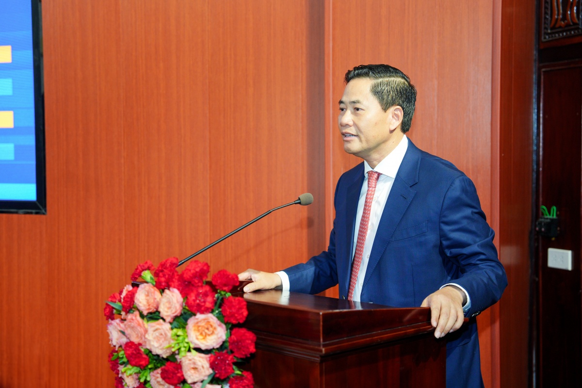 Công bố Quyết định bổ nhiệm Phó Giám đốc Học viện Ngân hàng