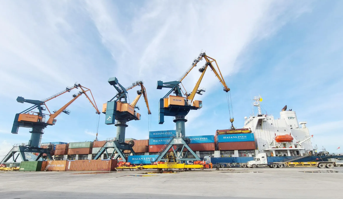 Ông lớn container Hải An rót thêm gần 200 tỷ đồng vào liên doanh với Viconship để mở rộng đội tàu