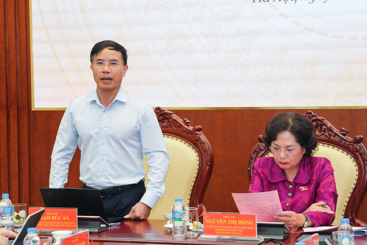 Điều hành chính sách tiền tệ: Kiên định mục tiêu tăng trưởng gắn với ổn định kinh tế vĩ mô