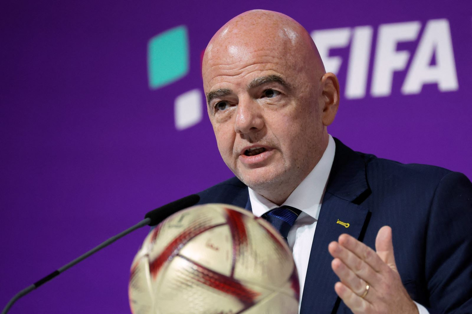 Chủ tịch FIFA nhận gần 157 tỷ đồng tiền lương và phúc lợi trong năm 2025