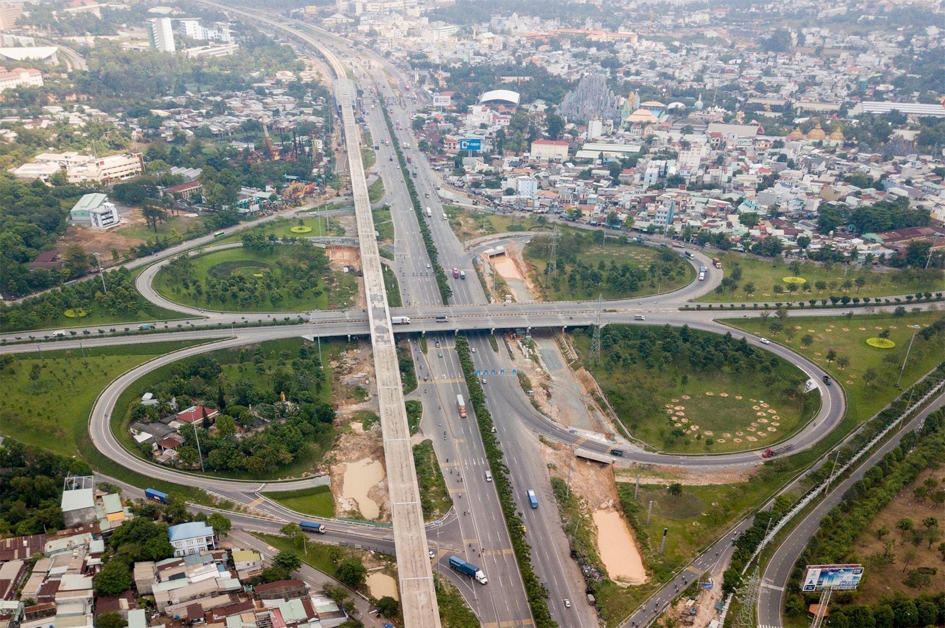 cửa ngõ phía đông.jpg