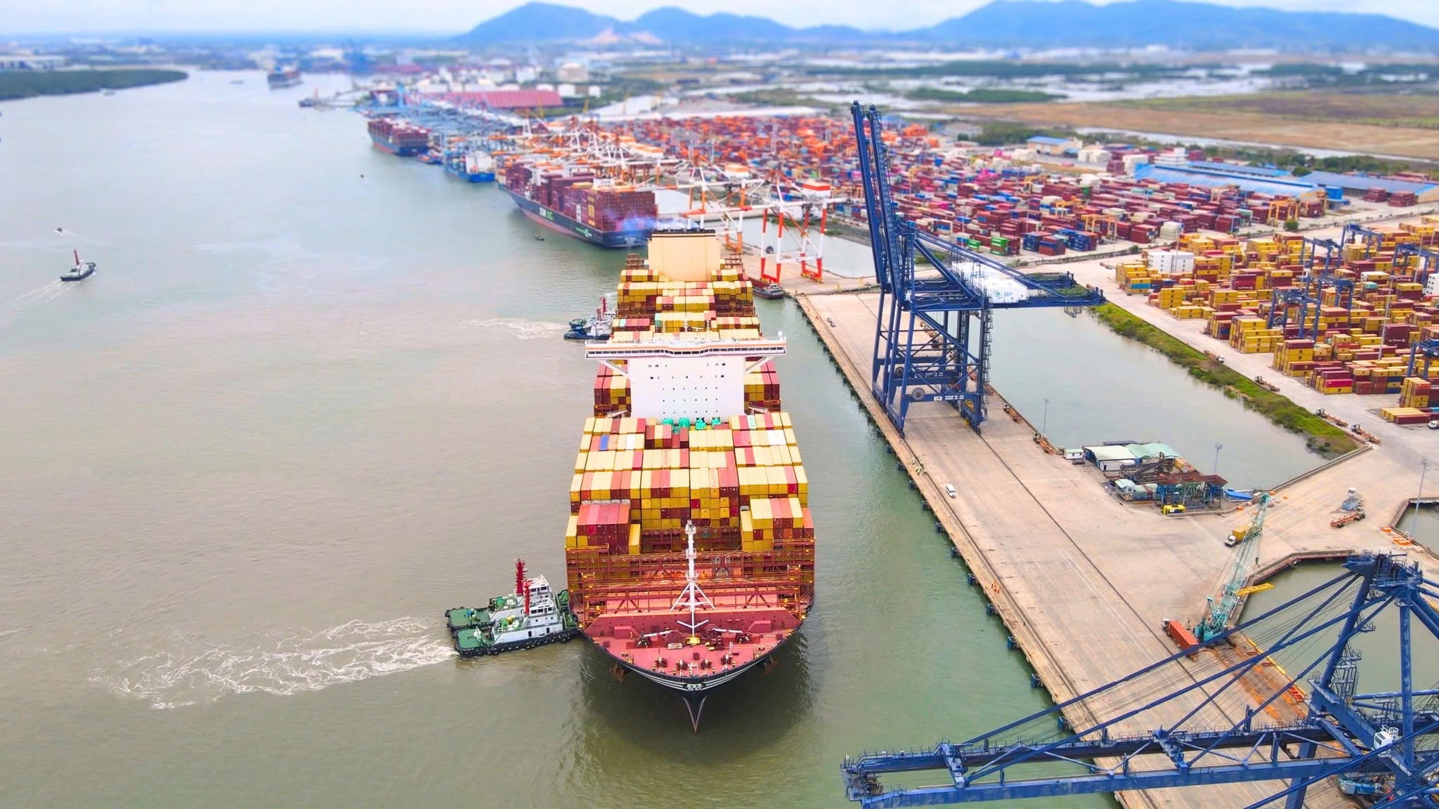 Cảng SSIT cán mốc 1 triệu TEU: Điều gì đứng sau đà tăng trưởng?