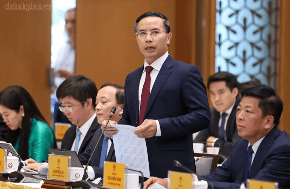 Thống đốc NHNN thừa nhận điều hành lãi suất "vất vả" giữa áp lực nhu cầu vốn