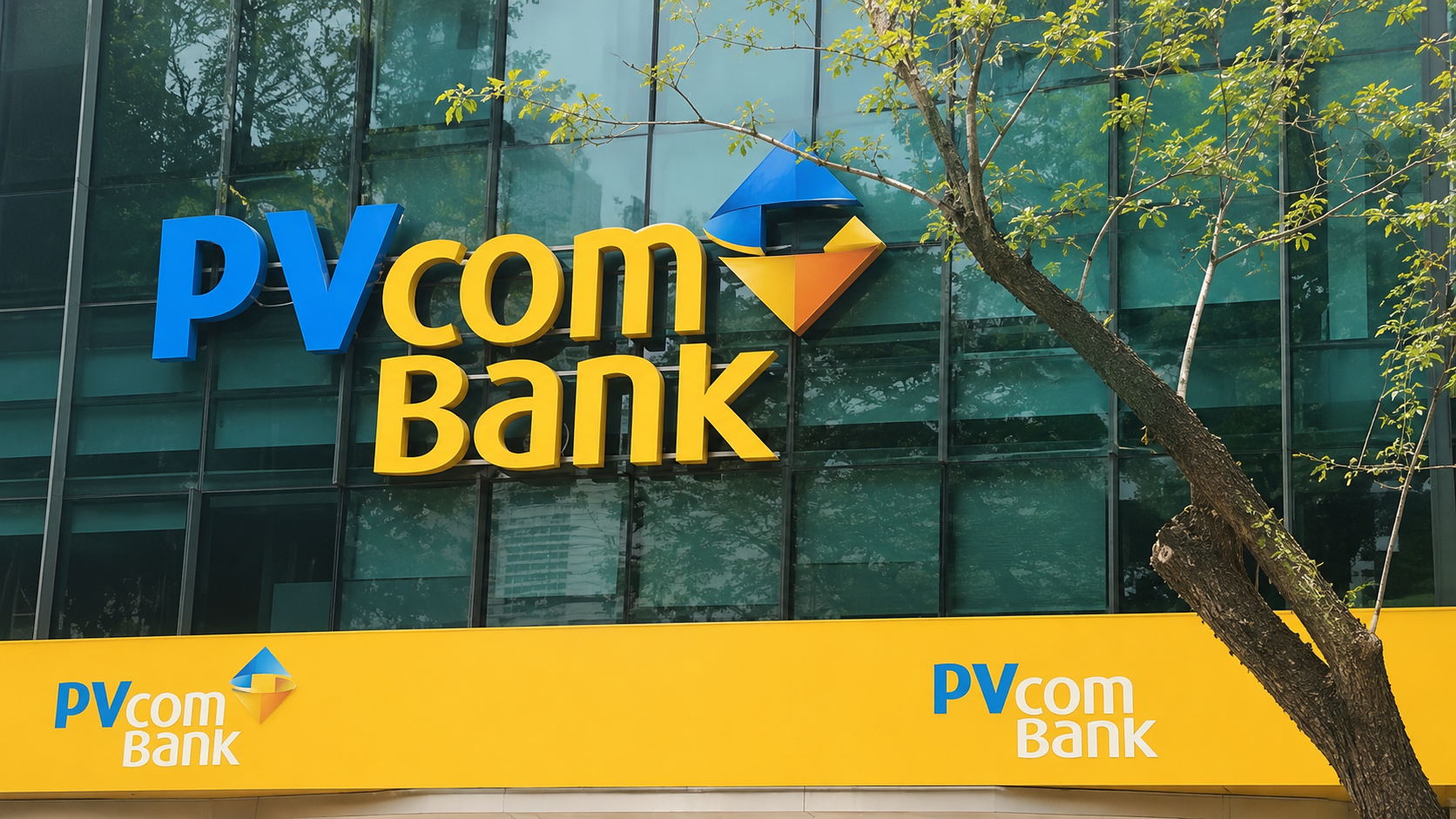 PVcomBank đồng loạt đón ba diễn biến lớn trước thềm lên UPCoM