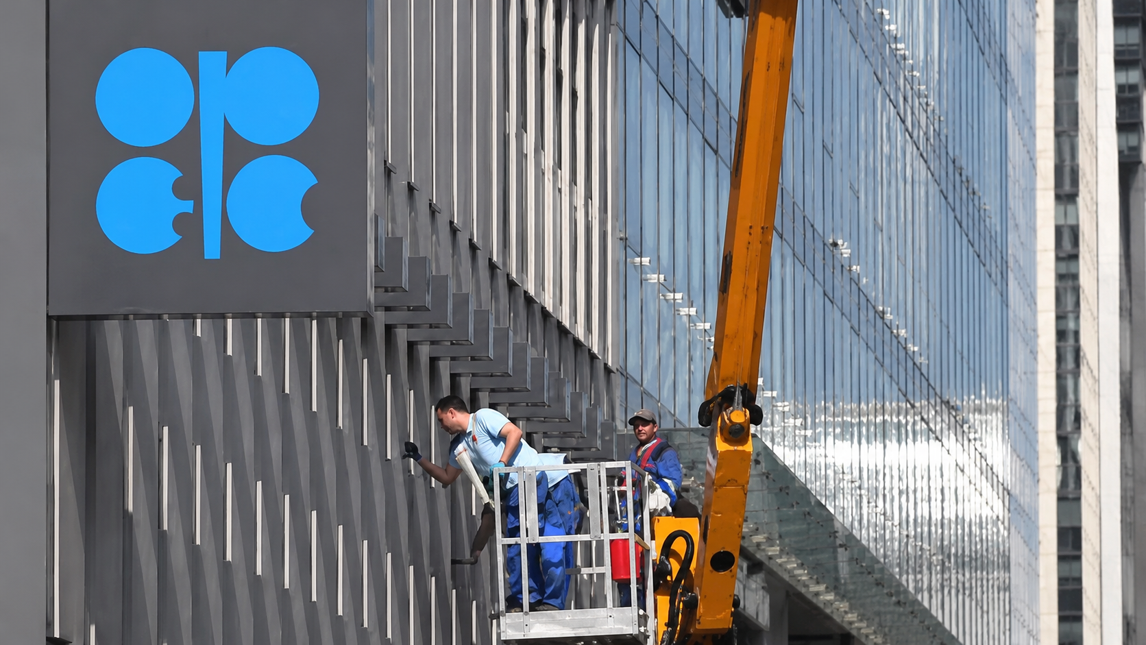 OPEC+ chốt tăng sản lượng thêm 188.000 thùng/ngày từ tháng 9, khép lại đợt cắt giảm năm 2023
