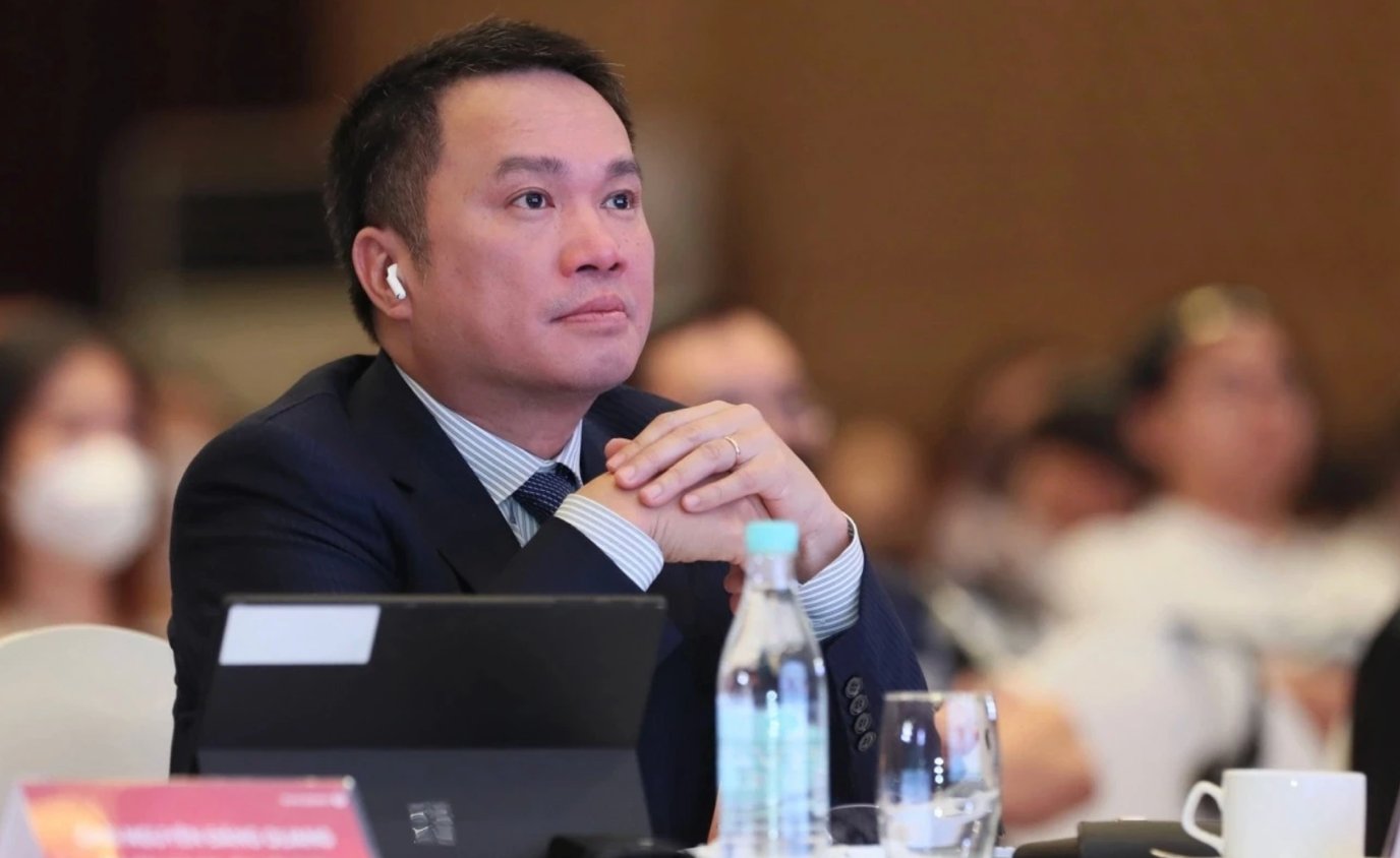 Con dâu sinh năm 1995 của tỷ phú Hồ Hùng Anh làm Chủ tịch hãng hàng không