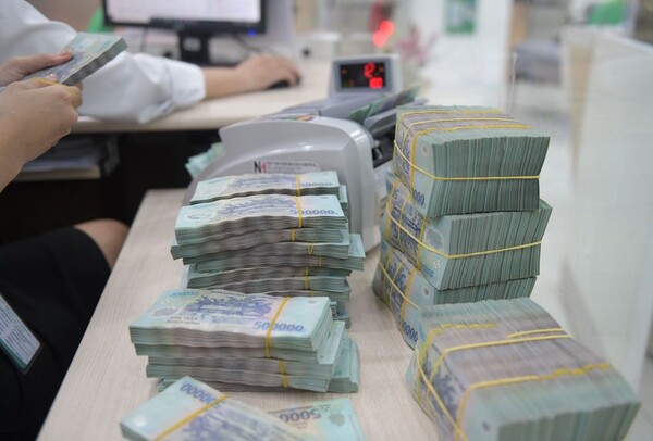 Hạ lãi suất - Chìa khóa thúc đẩy tăng trưởng hai con số