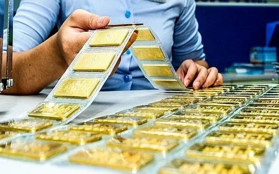 Vàng “nóng” trở lại: 84% chuyên gia dự báo giá tiếp tục tăng trong tuần này