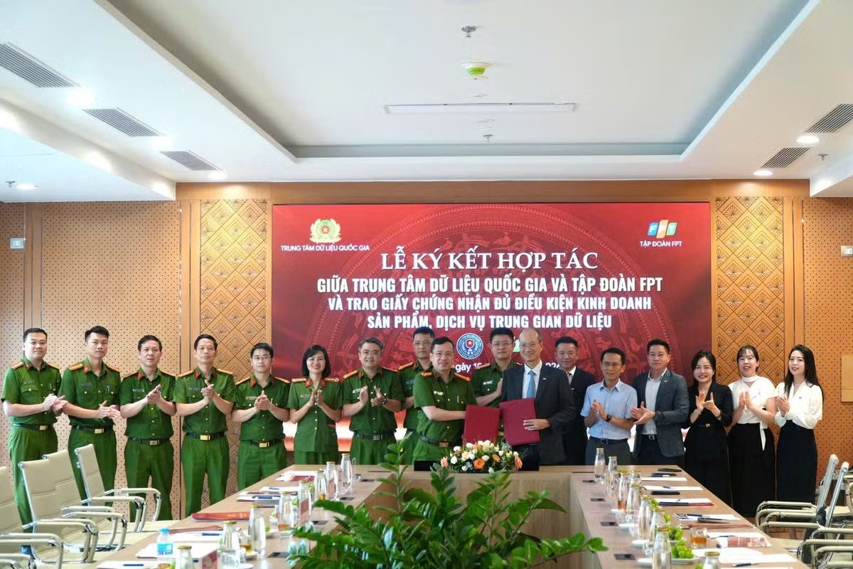 FPT chính thức tham gia thị trường trung gian dữ liệu, đón sóng kinh tế AI
