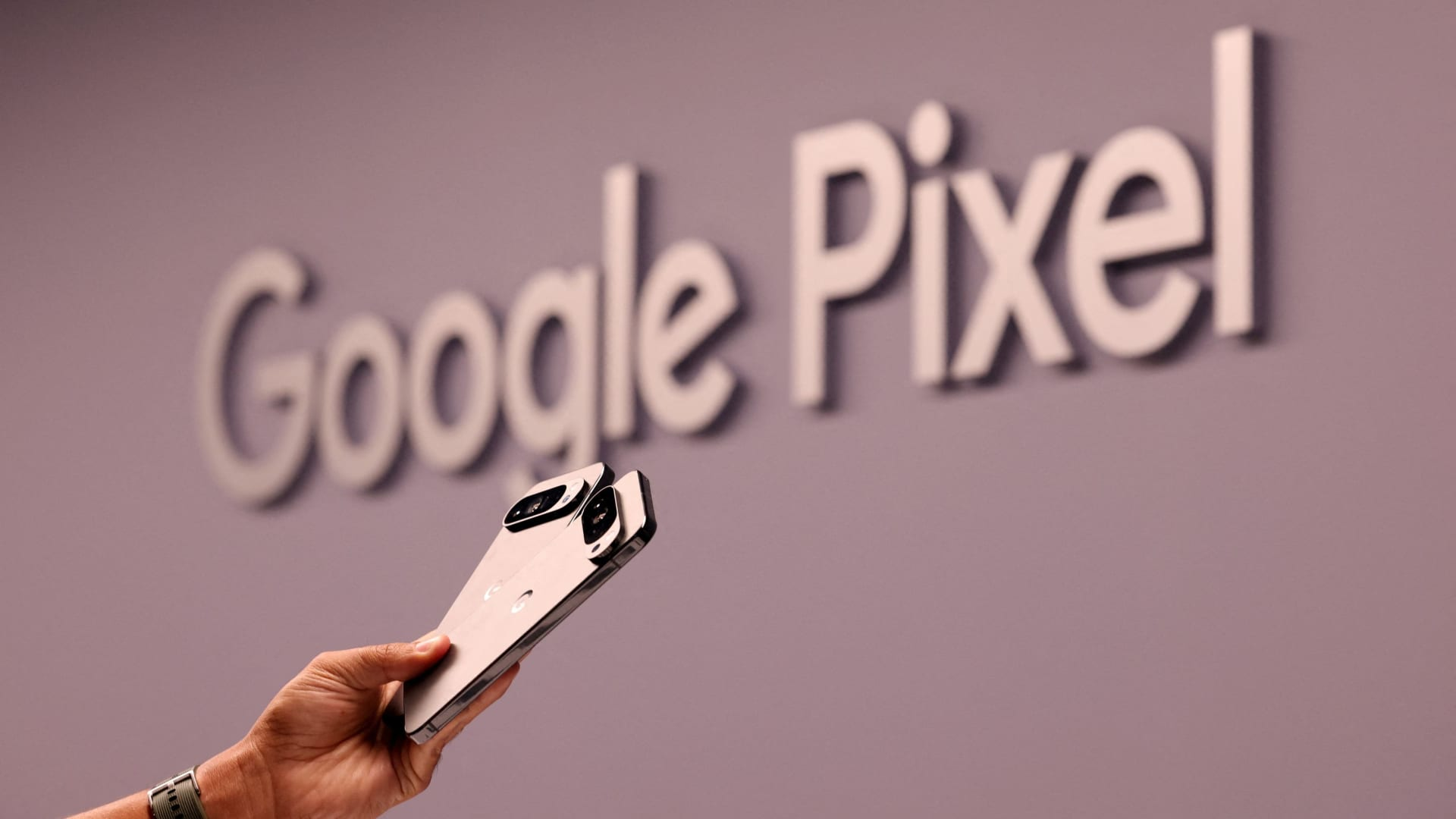 Google rời Trung Quốc, Việt Nam trở thành cứ điểm sản xuất Pixel