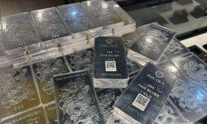 Giá bạc hôm nay 24/8/2026: Bạc áp sát mốc 70 USD/ounce