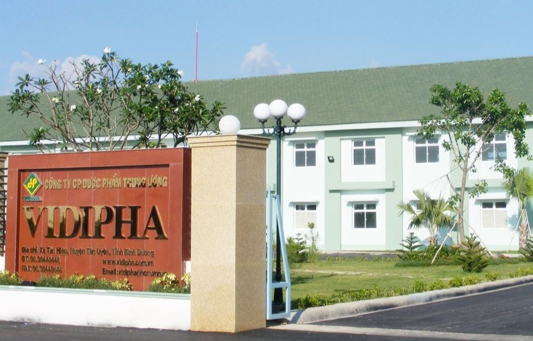 Đúng sinh nhật 78 tuổi, Chủ tịch Vidipha bán sạch cổ phiếu sau hơn 23 năm giữ ghế