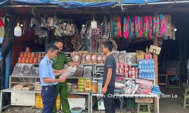 Sơn La: Tăng cường kiểm soát an toàn thực phẩm dịp Tết Trung thu