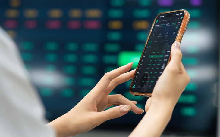 Giao dịch ngày 15/9: VN-Index giảm hai phiên liên tiếp, chuyên gia khuyến nghị chưa nên bắt đáy