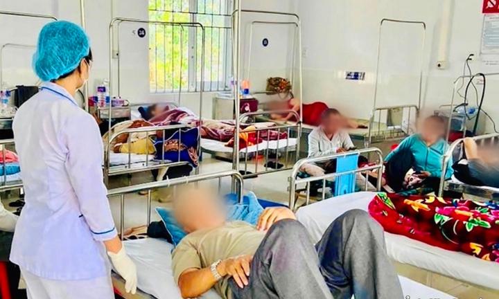 Gia Lai: Phạt chủ tiệm bánh mì khiến 254 người ngộ độc 100 triệu đồng