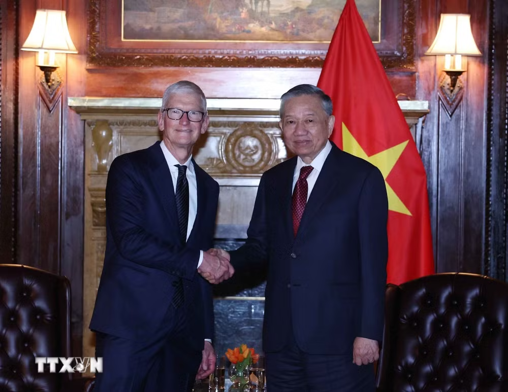 Gặp Tổng Bí thư, Chủ tịch nước Tô Lâm, Chủ tịch Apple Tim Cook mong muốn một điều đặc biệt