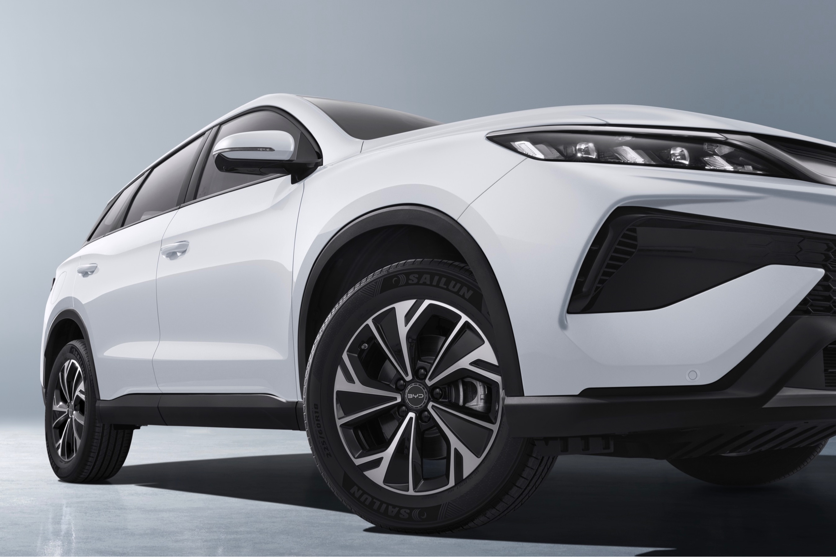 Sắp có thêm "tân binh" BYD tại Việt Nam: Sealion 5 lộ diện với loạt công nghệ khủng