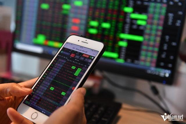 Công ty chứng khoán của HDBank dự kiến IPO trong quý IV, muốn niêm yết trên HoSE