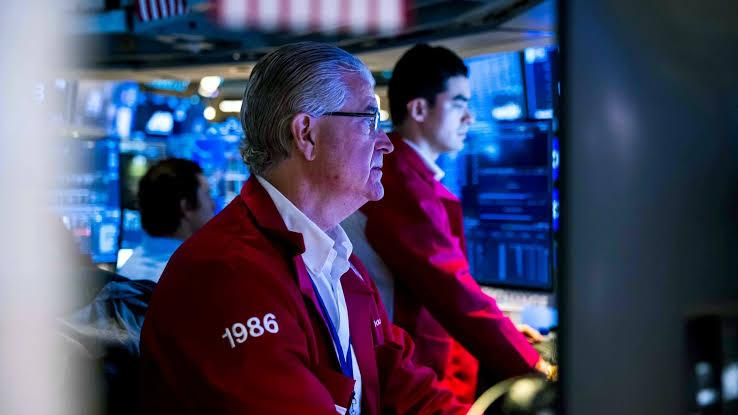 Chứng khoán Mỹ phân hóa phiên cuối tháng, Nasdaq giữ sắc xanh nhờ nhóm công nghệ