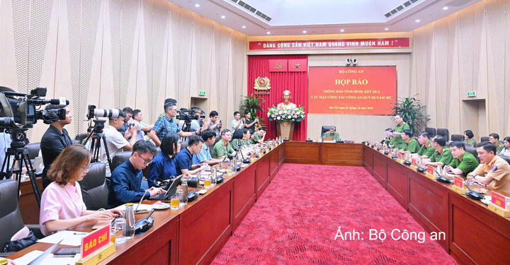 Bộ Công an thông tin về tiến độ điều tra một số vụ án