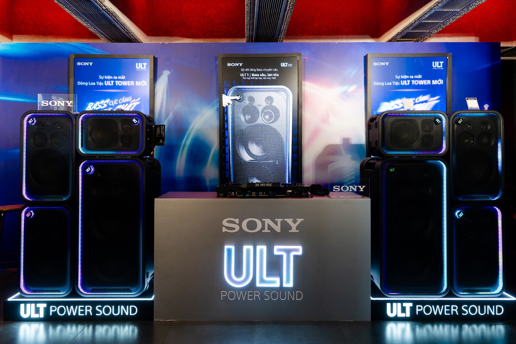 Sony tung loa 'tiệc' công suất hơn 2.000W tại Việt Nam, kèm 2 tai nghe mới