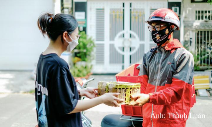 Mua hàng xách tay: Đừng chỉ tin vào mác 'hàng ngoại'
