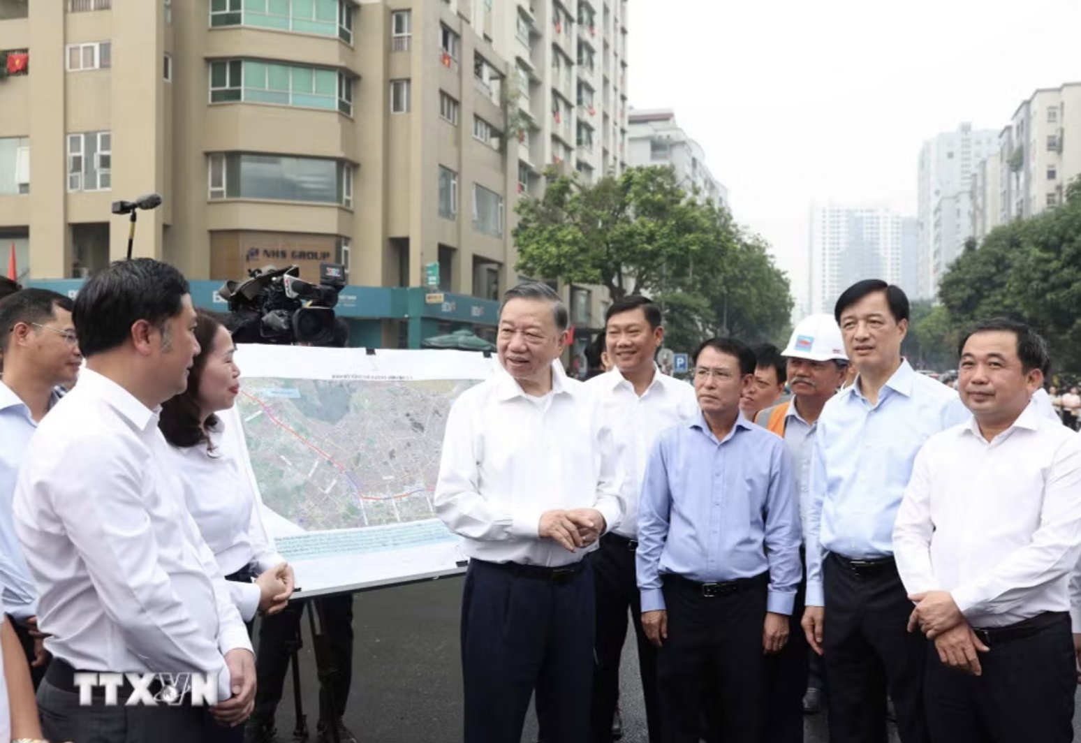 Tổng Bí thư, Chủ tịch nước Tô Lâm kiểm tra tiến độ thi công một số công trình, dự án trọng điểm của Thủ đô