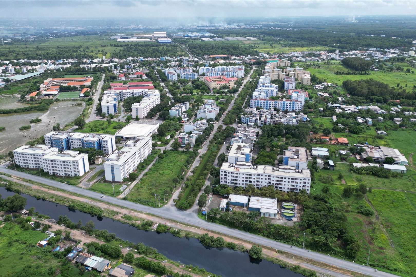 Khu tái định cư hơn 1.000 tỷ đồng vẫn vắng người: Liên đoàn Lao động đề xuất 'đánh thức' cho công nhân thuê