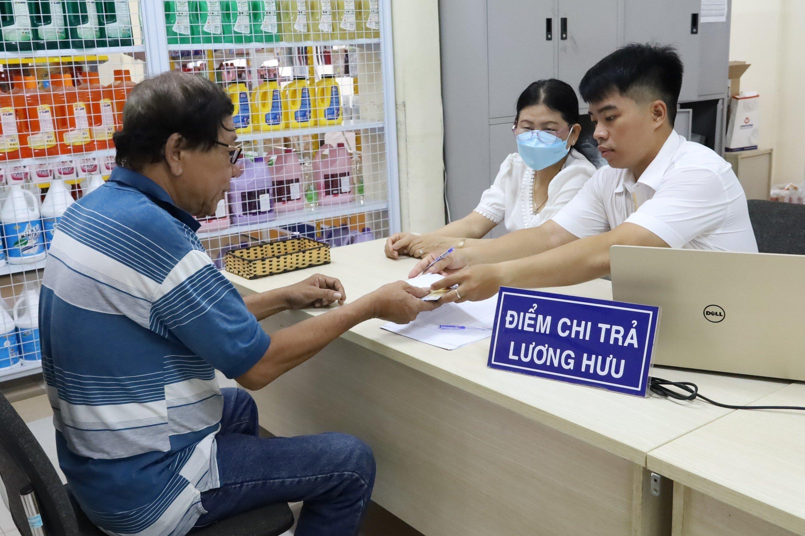 Lịch chi trả lương hưu, trợ cấp tháng 11 trên cả nước