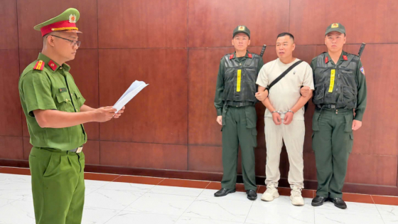 Khởi tố Tôn Bằng vì kinh doanh sản phẩm mang nhãn hiệu Hằng Du Mục