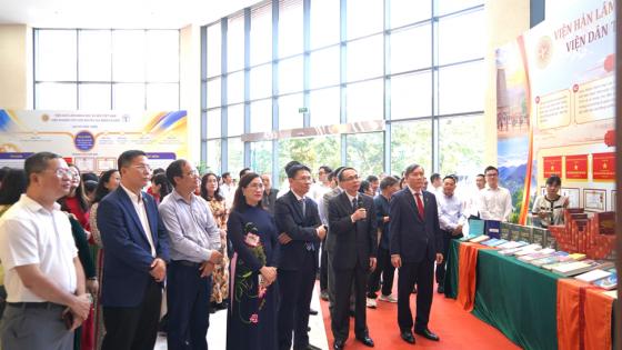 Viện Hàn lâm Khoa học xã hội Việt Nam khai mạc Không gian trưng bày thành tựu nghiên cứu khoa học về con người và cộng đồng