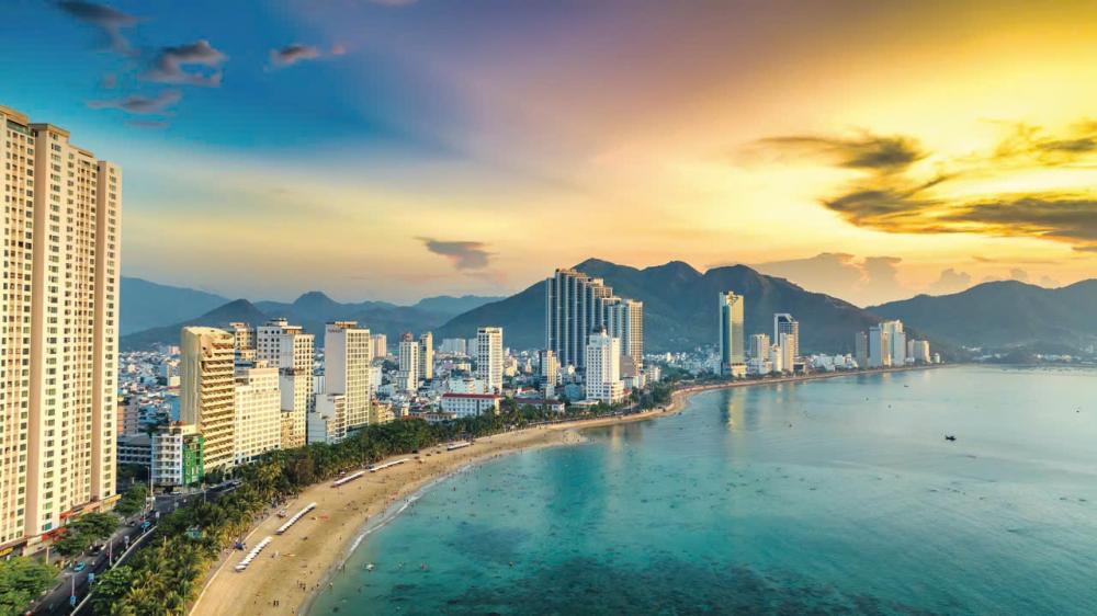 Khánh Hòa quy hoạch 3 cực tăng trưởng, mở thêm sân bay và gần 192 km đường sắt tốc độ cao