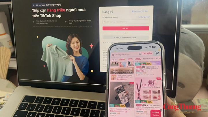 Sinh viên giữa 'ma trận' mua sắm thời đại số