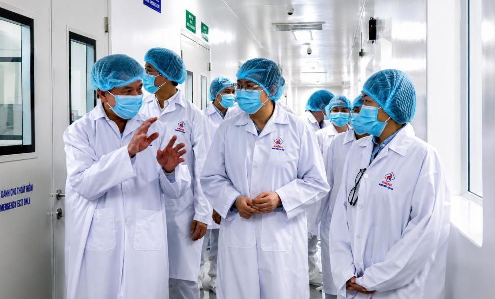 DOMESCO (DMC): Doanh thu vượt 1.600 tỷ, dòng tiền kinh doanh chuyển âm