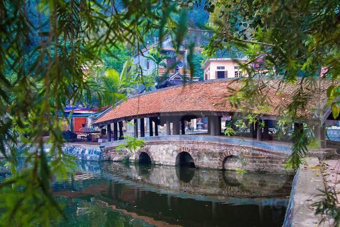 Hai cây cầu cổ hơn 400 năm tuổi ở Hà Nội: Kiến trúc độc đáo, được ví như đôi “mí mắt rồng”