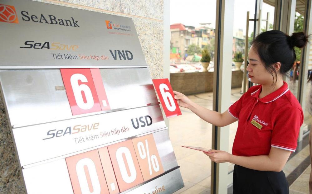 Lãi suất ngân hàng hôm nay 30/10: Thêm ba nhà băng giảm, ưu đãi vẫn giữ mốc 7%/năm