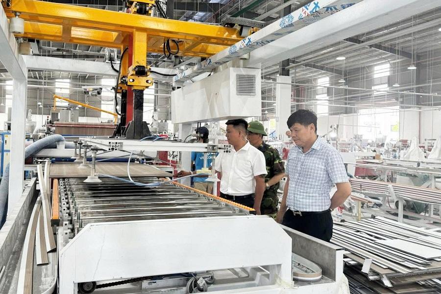 Chế biến, chế tạo Nghệ An trên hành trình 'xanh hóa': Thách thức và kỳ vọng